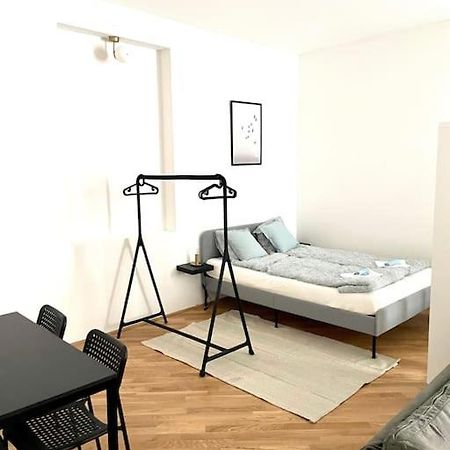 Brand New & Spacious Apartment In The City Centre Viena Exterior foto